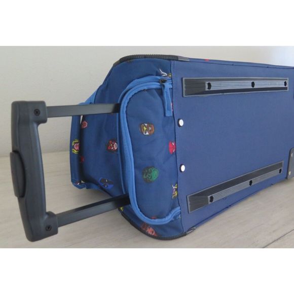 Marvel Avengers Superhero's 22" Rolling Duffel/Travel Bag - Picture 6 of 13